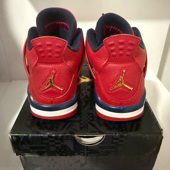 Jordan 4 Retro Red and Navy Sneakers - Picture 3 of 7